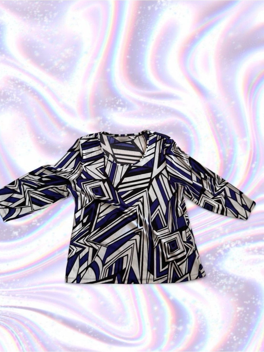 Chico's Geometric V-Neck Long Sleeve Top in Black, White & Navy